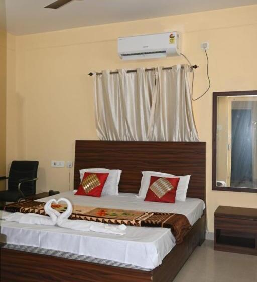 ホテル Goroomgo Green Akress Bhubaneswar Comfortable Bed With Impressive Service