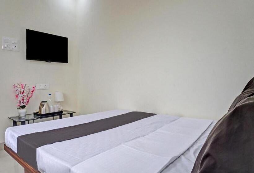 فندق Oyo Nutan Lodging