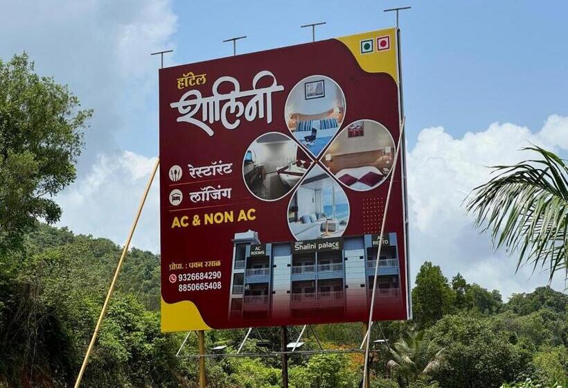 ホテル Shalini Palace