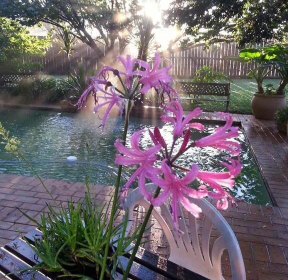 צימר Midrand Wild Goose Guest House & Conferencing Venue