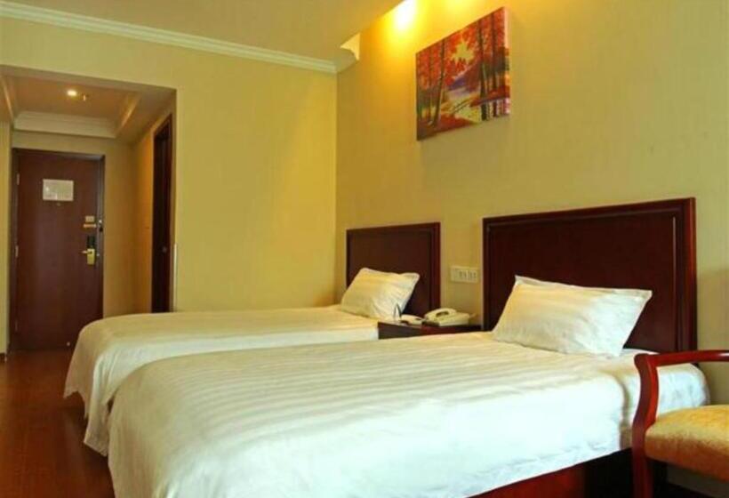 ホテル Greentree Inn Jiangxi Shangrao Wuyuan Bus Station Tang Village Express