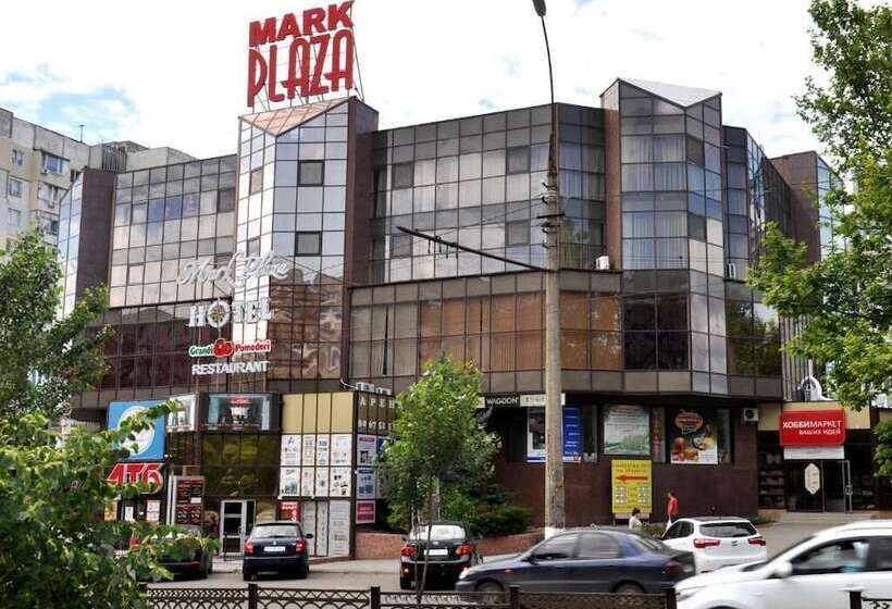 בית מלון כפרי Mark Plaza