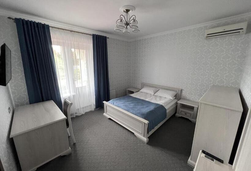 בית מלון כפרי Zolotoy Fazan