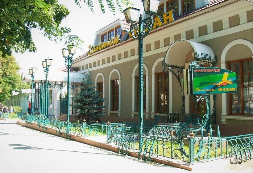 בית מלון כפרי Zolotoy Fazan