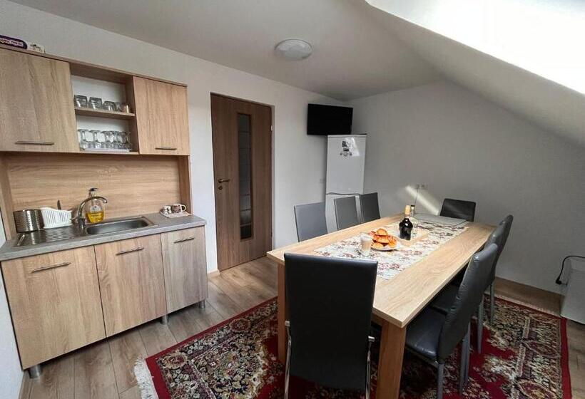 تختخواب و صبحانه Casa Timea Vendégház