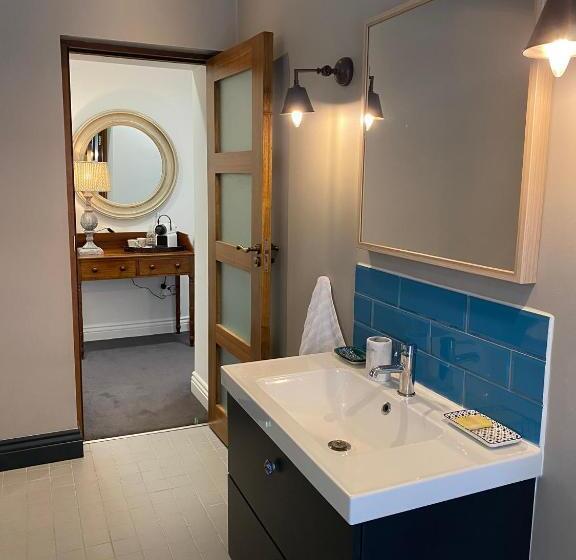 مبيت وإفطار Darkley Lodge   Lakeview Spa