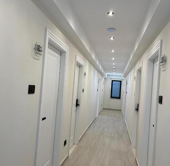Harper Durres
