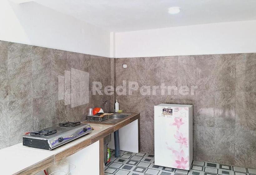 فندق Griya Prashasta Redpartner