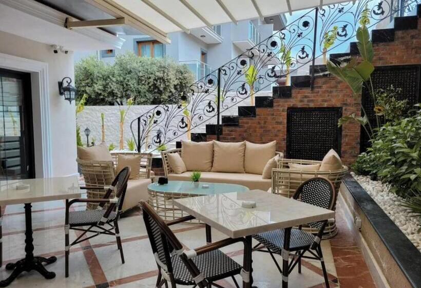 Dbd Hotel çeşme