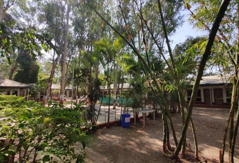 فندق Orchard Resort By Vaishali Group