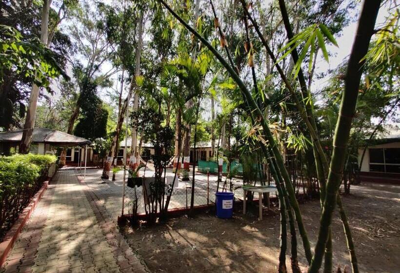 فندق Orchard Resort By Vaishali Group
