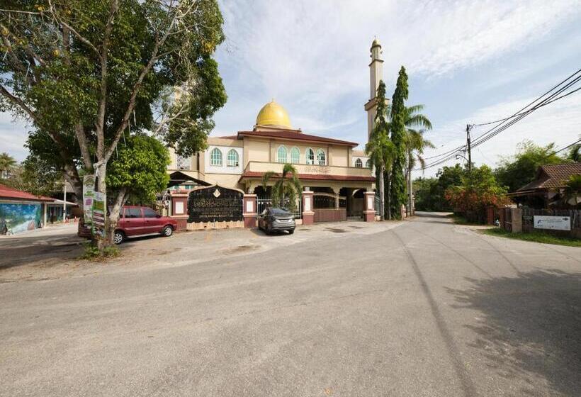 酒店 Oyo 91004 Homestay Masjid At Taqwa