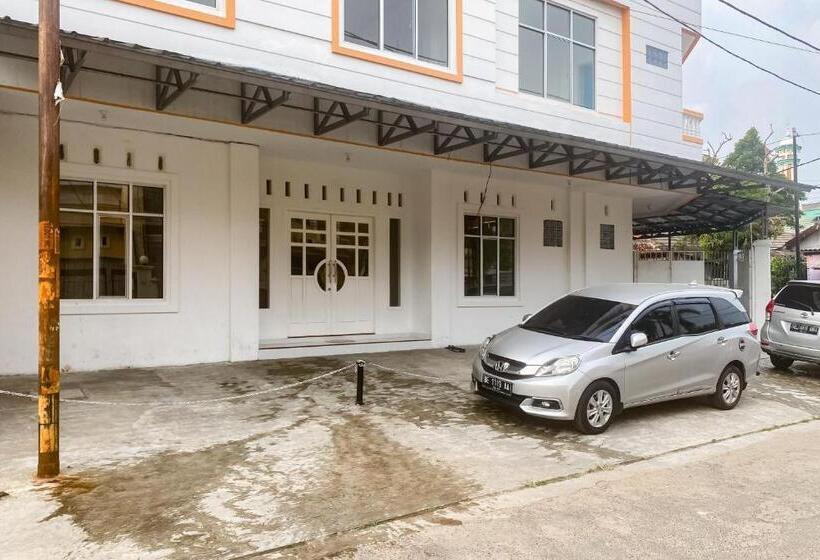 هتل Reddoorz Near Lampung City Mall