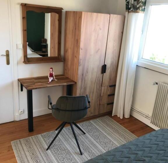 פנסיון Sangatte Guest House   Studio Terrace   Seafront