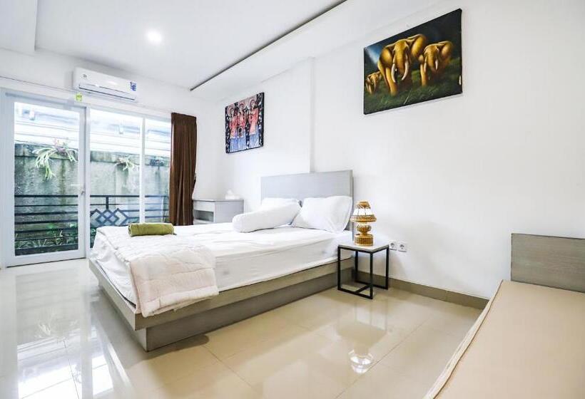 Пансион White Blue House   Private Room, Shared Pool And Kitchen   8