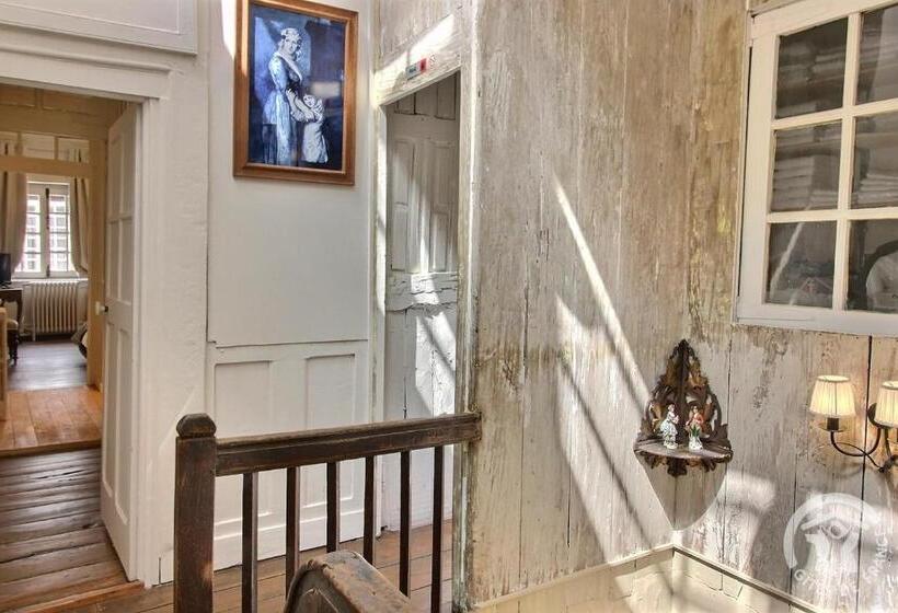 צימר Guest House Saint Yves