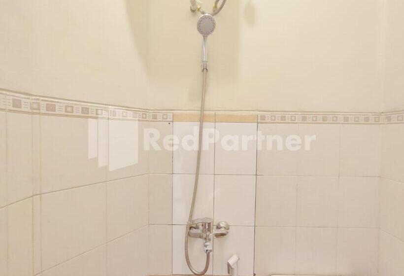 هتل Mutiara Residence Near Simpang Lima Mitra Reddoorz