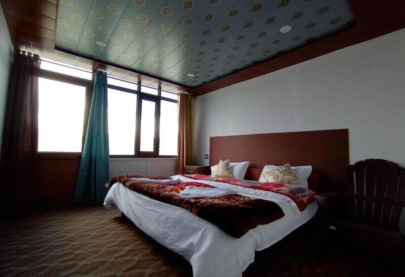 فندق Pangong Rainbow Cottage