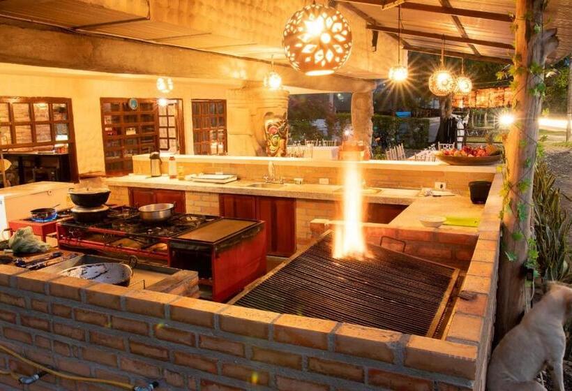 هتل Valladollyd San Agustín