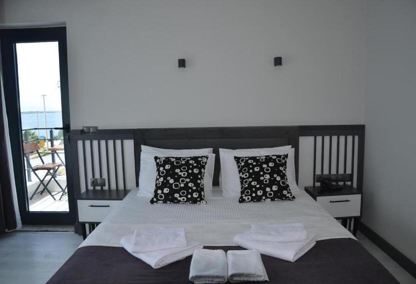 فندق Wind Of Çeşme