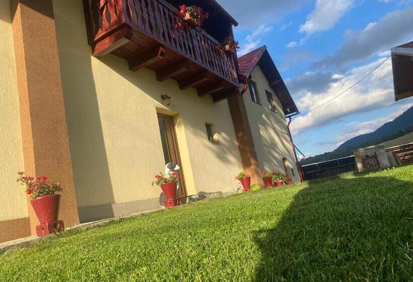 بنسيون Casa Colț De Rai