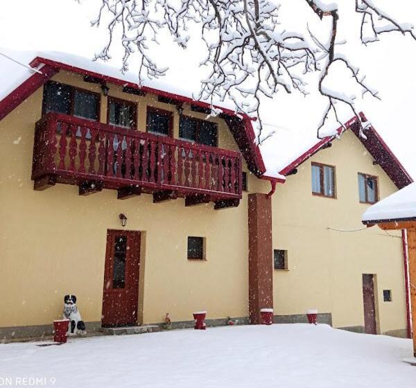 بنسيون Casa Colț De Rai