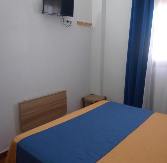 ペンション La Tortuga Lodging