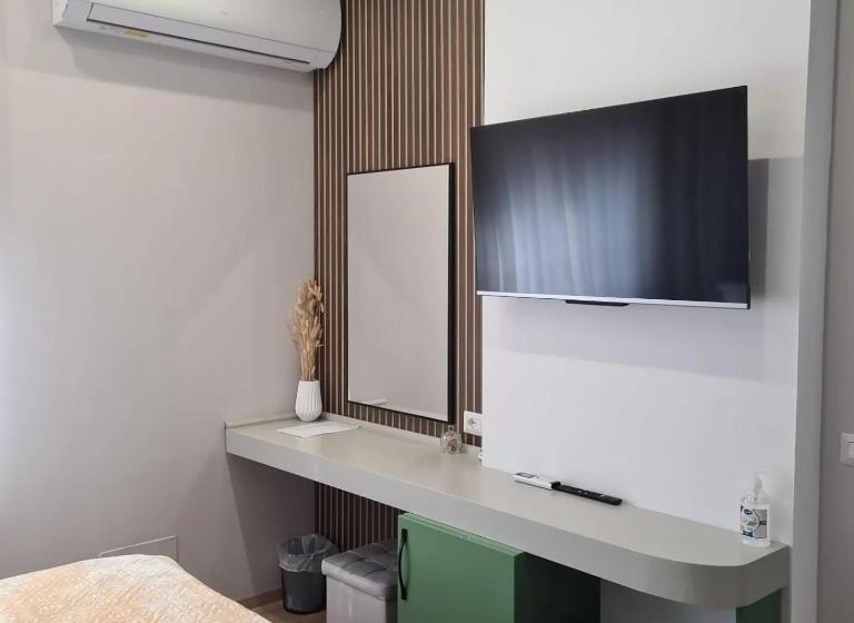 פנסיון Vila Ajet