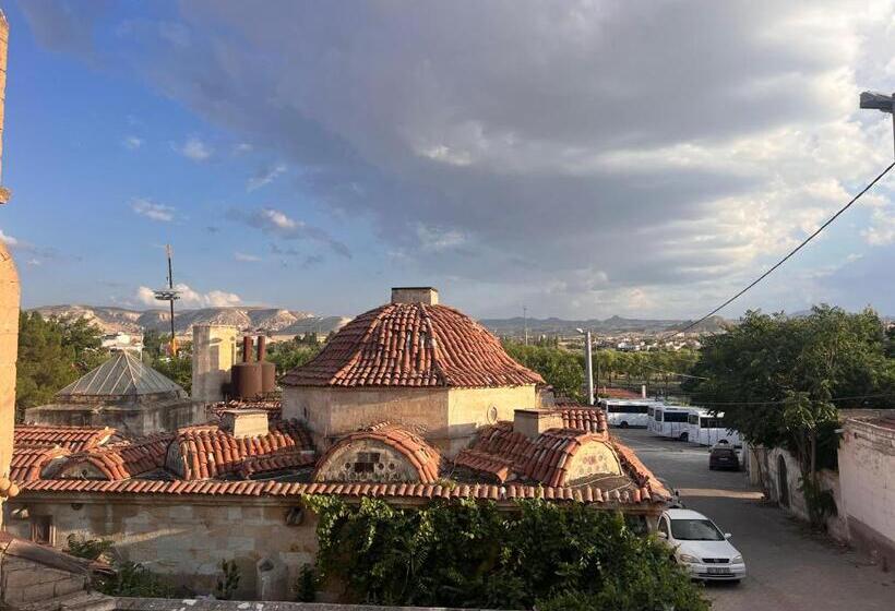 Uluyol Stone House