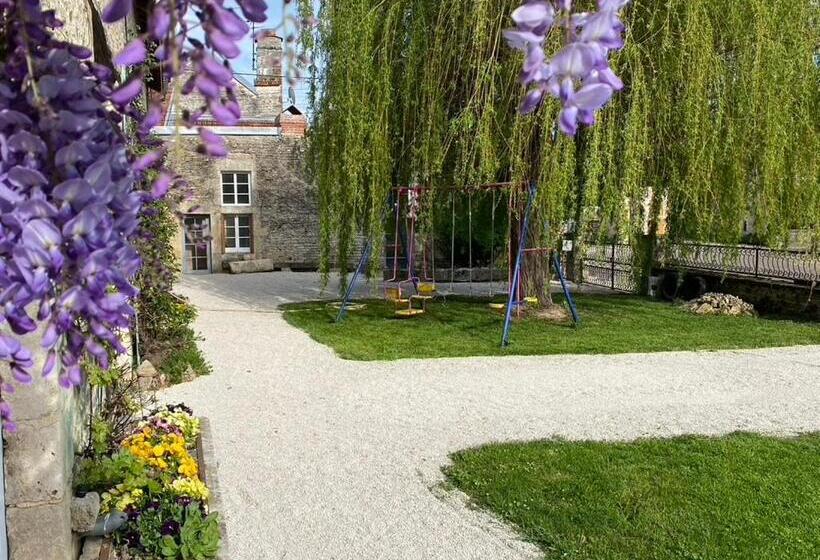 تختخواب و صبحانه Chez Odette Cypres De Provence