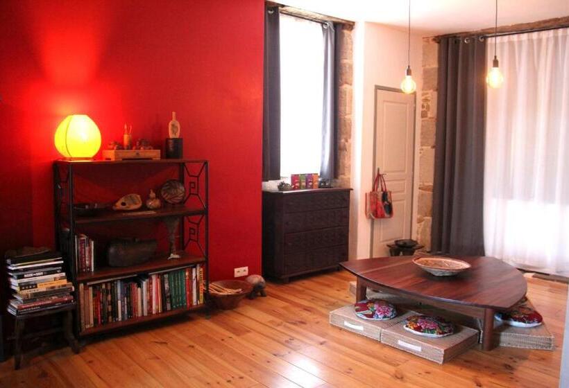 住宿加早餐  La Min Sú De Terrasson