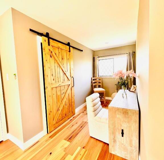 مبيت وإفطار Oceanside Manor   Fancy Room   Golf Course & Beach View