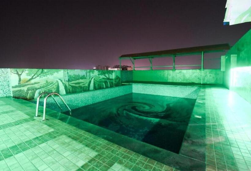 فندق Goroomgo Blue Royal Bhubaneswar