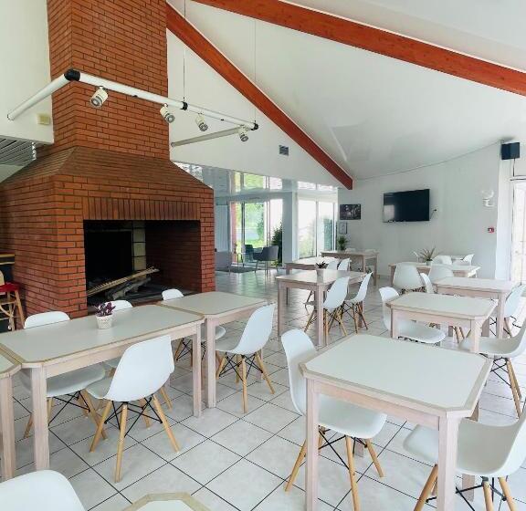 בית מלון כפרי Hôtel La Petite Auberge