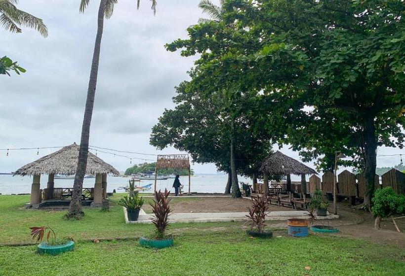 هتل Pelangi Merak Redpartner