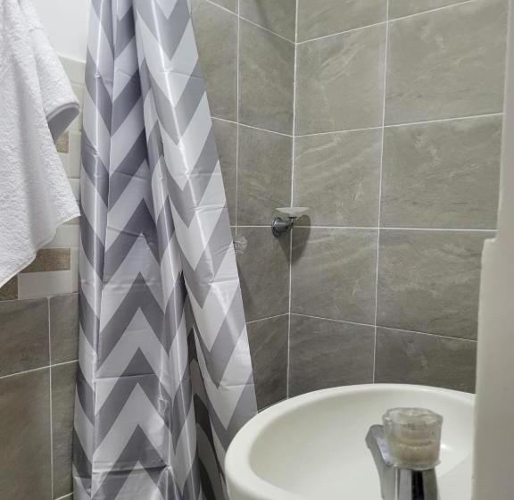 پانسیون Nirvana Aparta Estudio