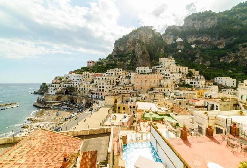 بنسيون Palazzo Colavolpe