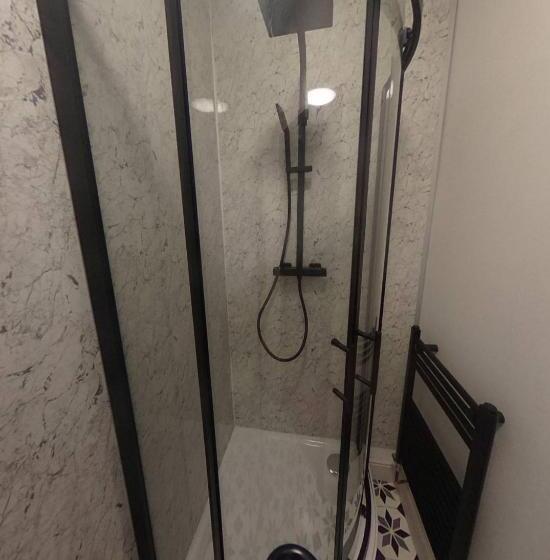 펜션 Town Centre En Suite Room 1