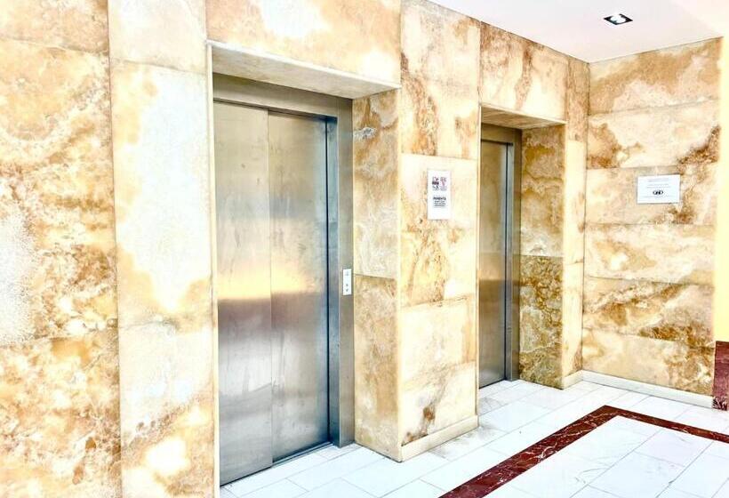 Amh Hotel Durres
