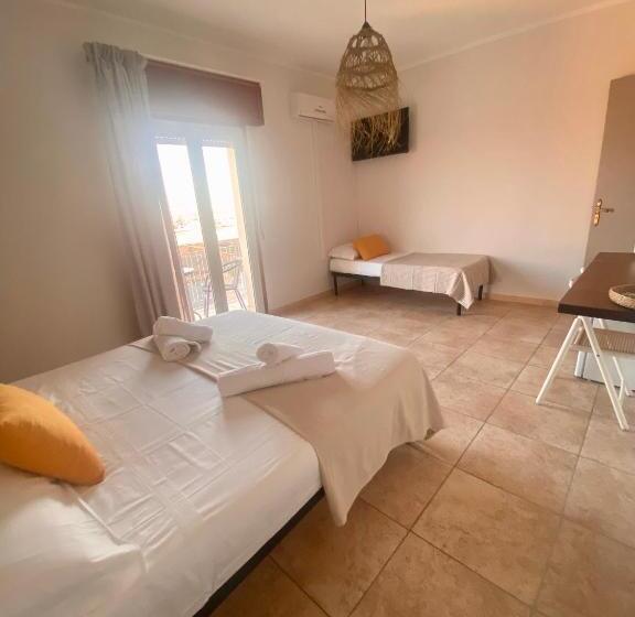 تختخواب و صبحانه Vitalenta Rooms