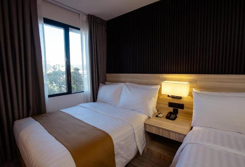 Hamersons Hotel Cdo