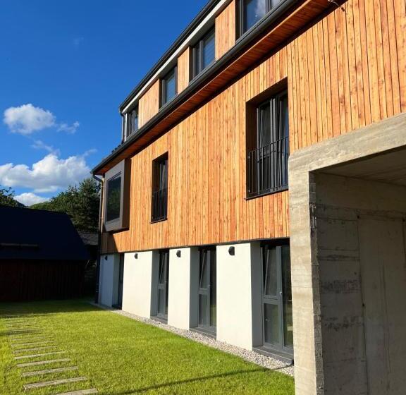 بنسيون Apartmány šestka