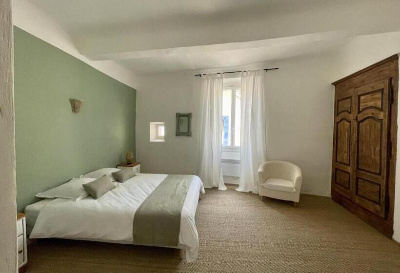 ペンション La Villageoise