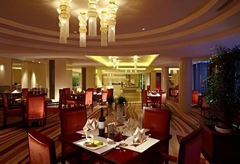 渡假胜地  New Century Hotel Zaozhuang Fengming