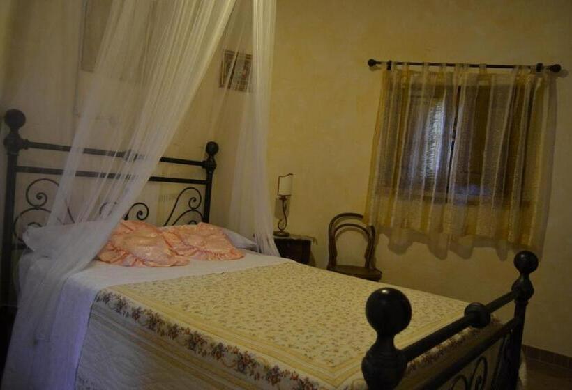 فندق Agriturismo La Collinetta