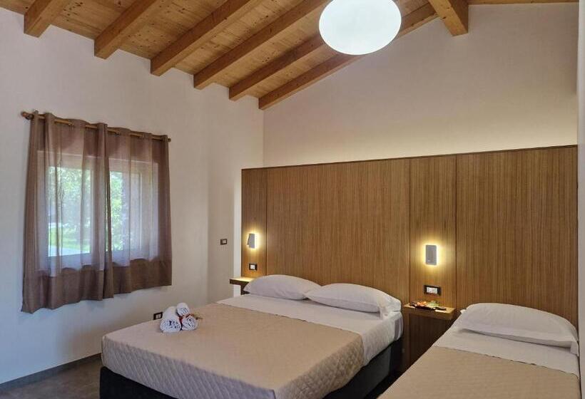 هتل Agriturismo Lumia Resort
