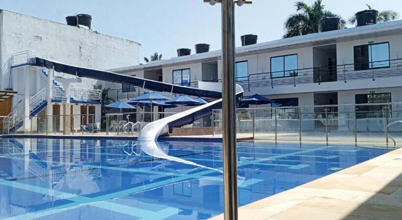 هتل Agua Azul Melgar Tolima