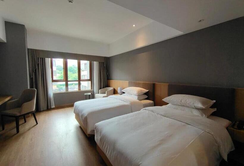 酒店 Country Inn & Suite By Radisson, Xichang Qionghai Wetland Park