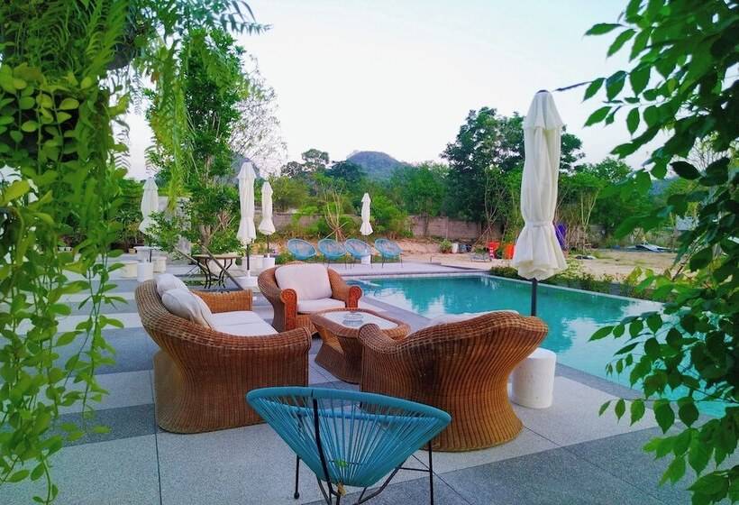 ホテル Khao Chi Chan Resort