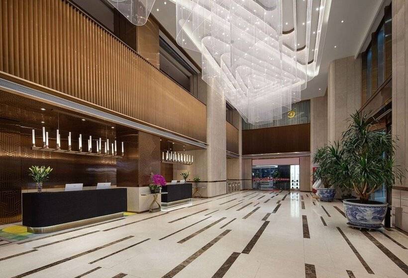 فندق Wingate By Wyndham Urumqi Railway Station